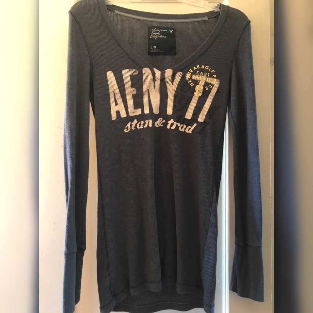 Blue Long Sleeve American Eagle Top Size L